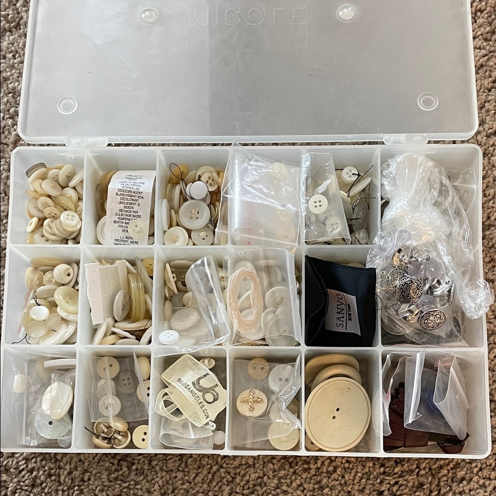 Assorted Button Collection in Organizer Box - Picture 3 of 5